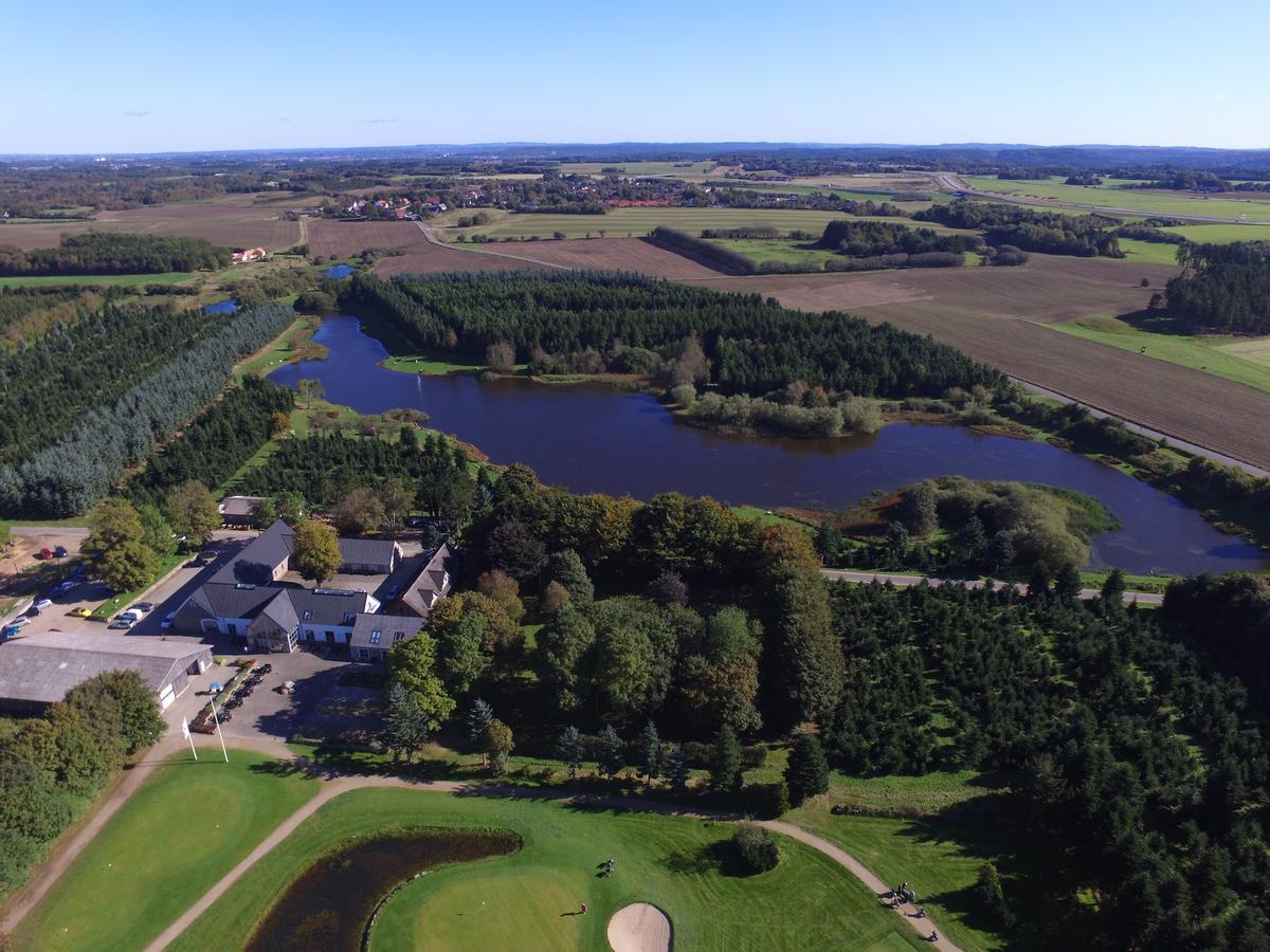 Tollundgaard Golf Park & Apartments Funder Kirkeby Εξωτερικό φωτογραφία